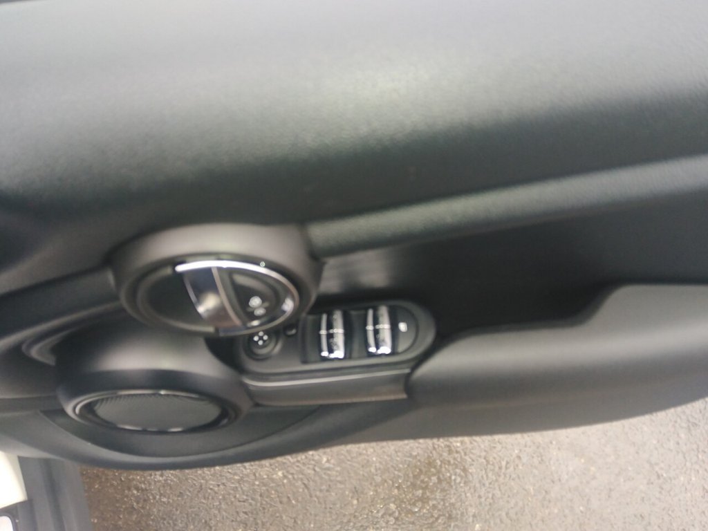 Used MINI Hatch 2019 for sale - 77232067: Photo 13