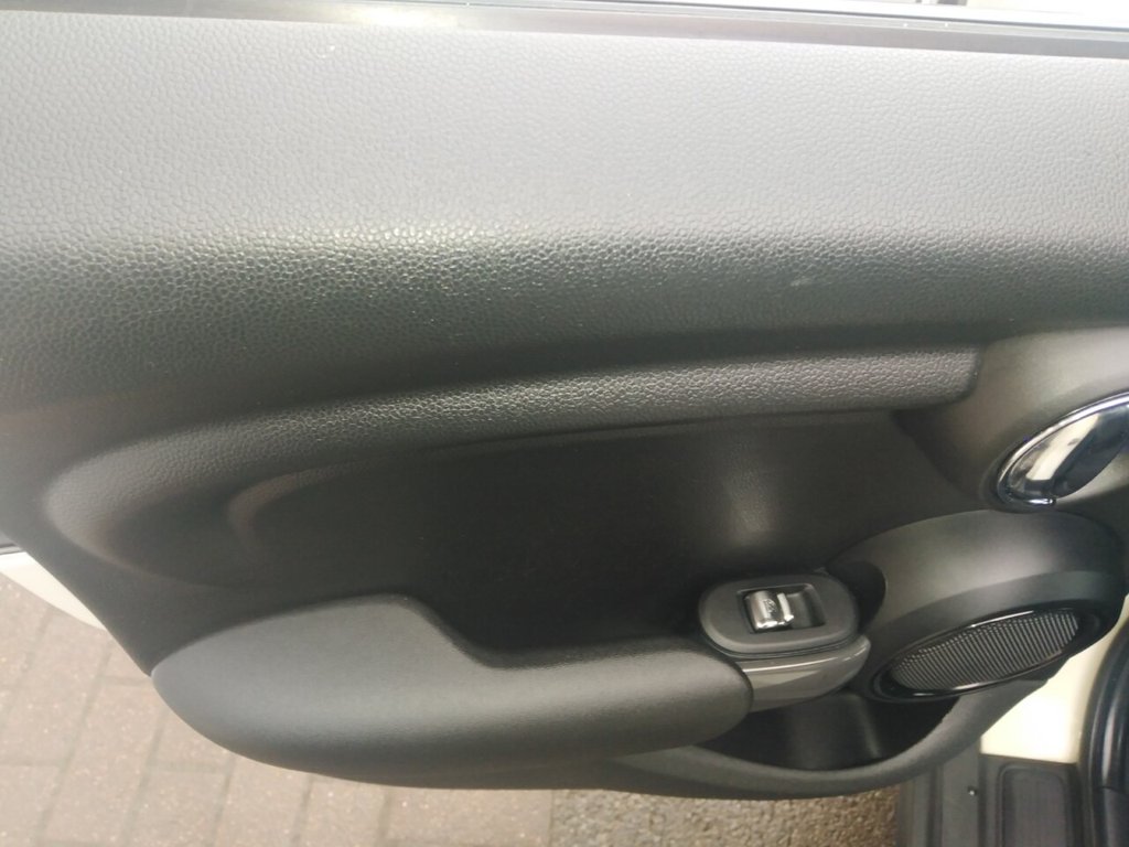 Used MINI Hatch 2019 for sale - 77232067: Photo 25