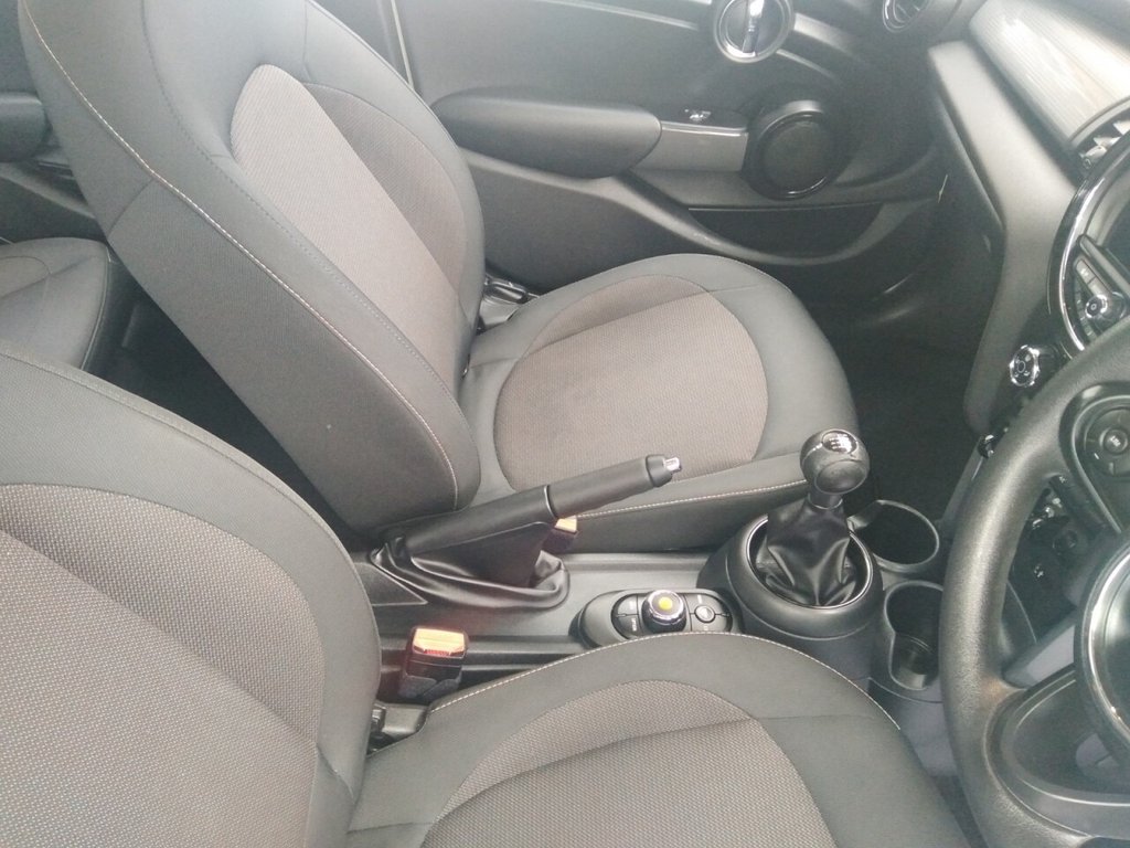 Used MINI Hatch 2019 for sale - 77232067: Photo 9