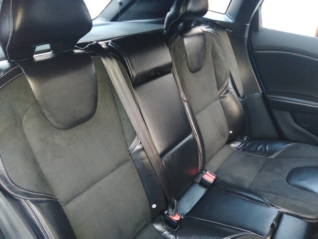 Used Volvo V40 2016 for sale - 76647682: Photo 14