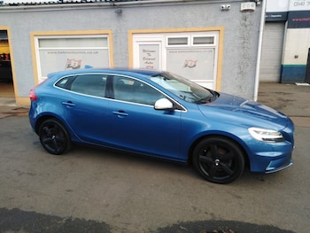 Used Volvo V40 2016 for sale - 76647682: Photo