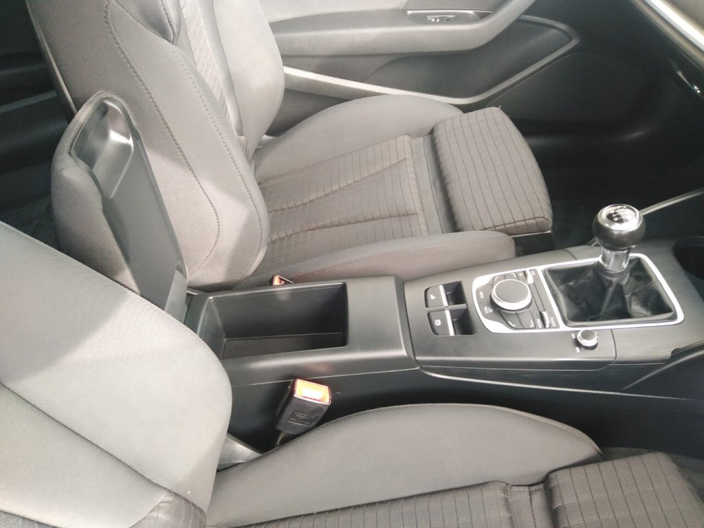 Used Audi A3 Cabriolet 2014 for sale - 76350637: Photo 12