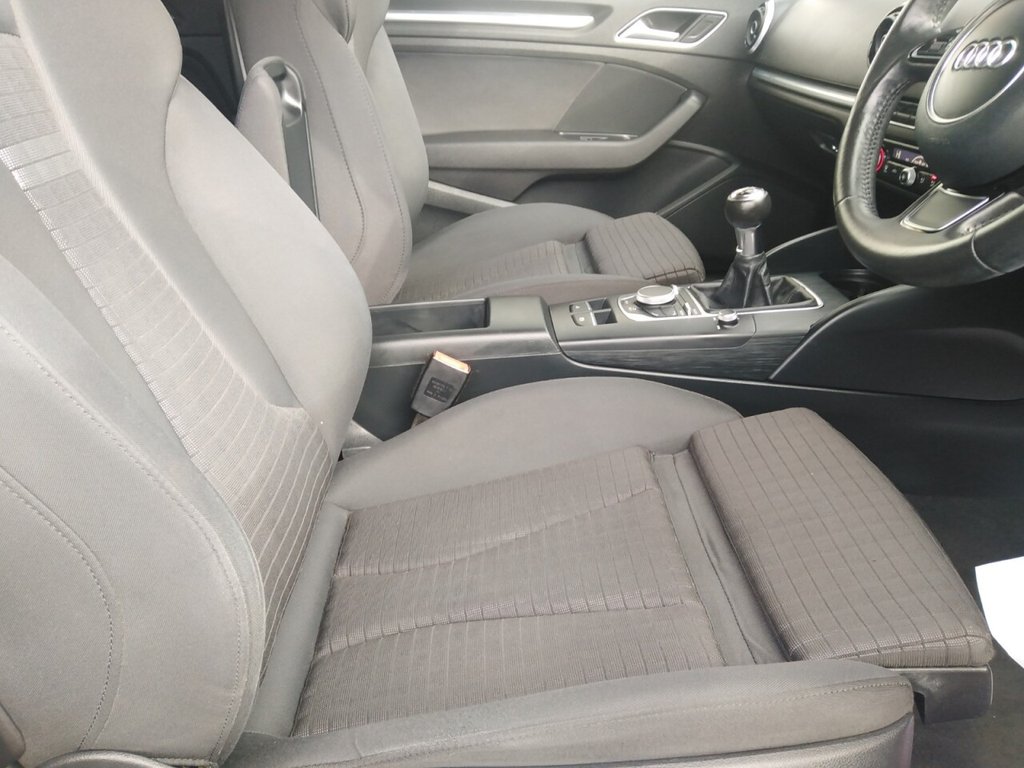 Used Audi A3 Cabriolet 2014 for sale - 76350637: Photo 14