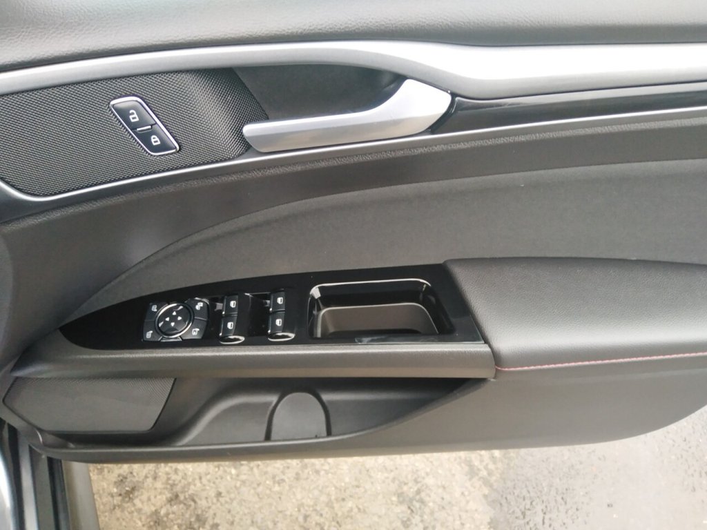 Used Ford Mondeo 2018 for sale - 76313247: Photo 14