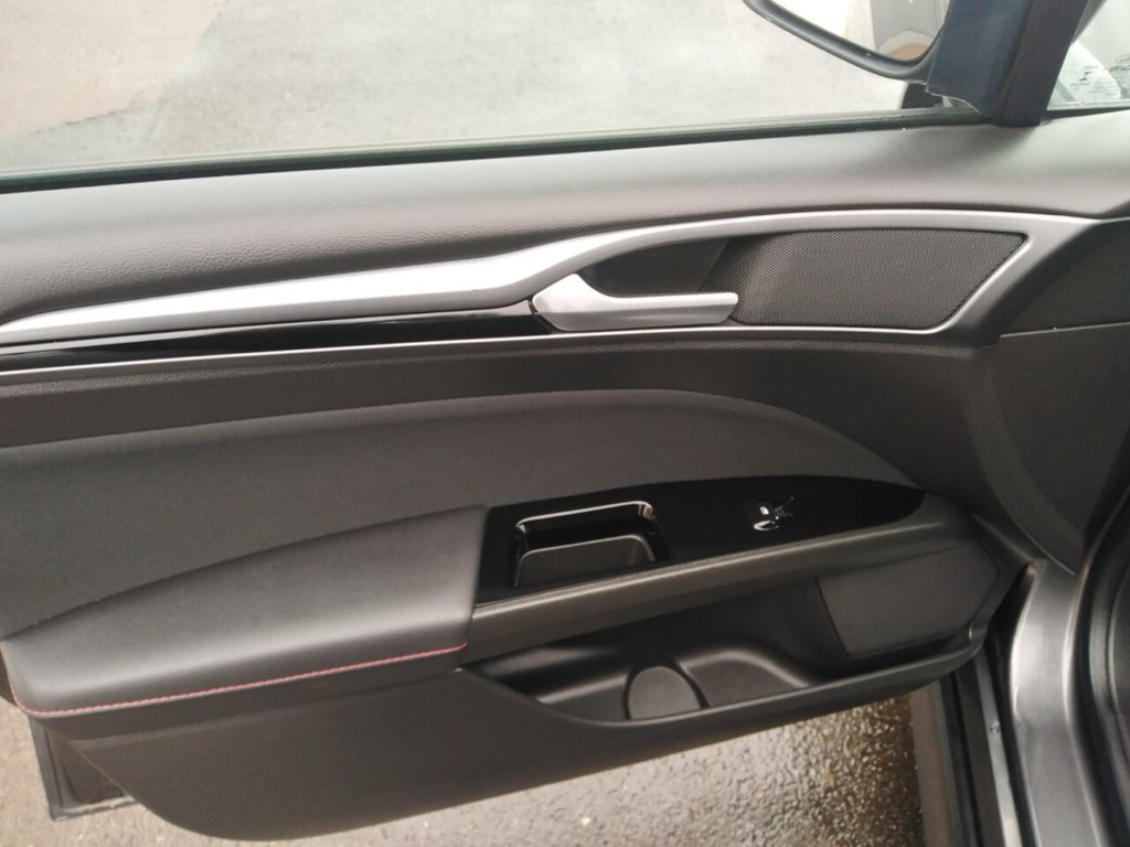 Used Ford Mondeo 2018 for sale - 76313247: Photo 21