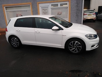 Used Volkswagen Golf 2019 for sale - 77457618: Photo