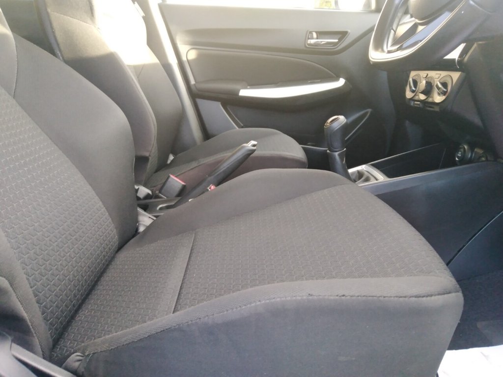 Used Suzuki Swift 2017 for sale - 76350556: Photo 12