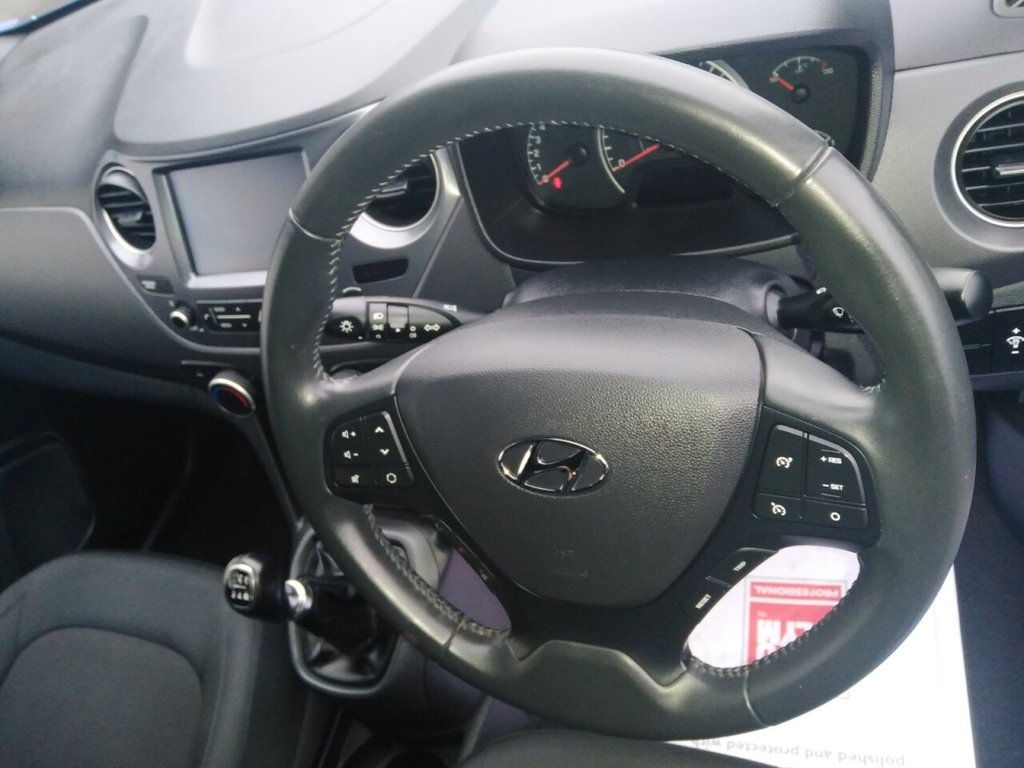 Used Hyundai i10 2018 for sale - 76574739: Photo 10