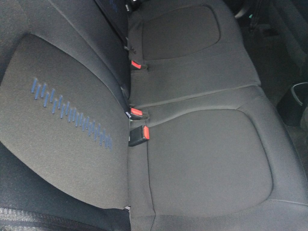 Used Hyundai i10 2018 for sale - 76574739: Photo 16