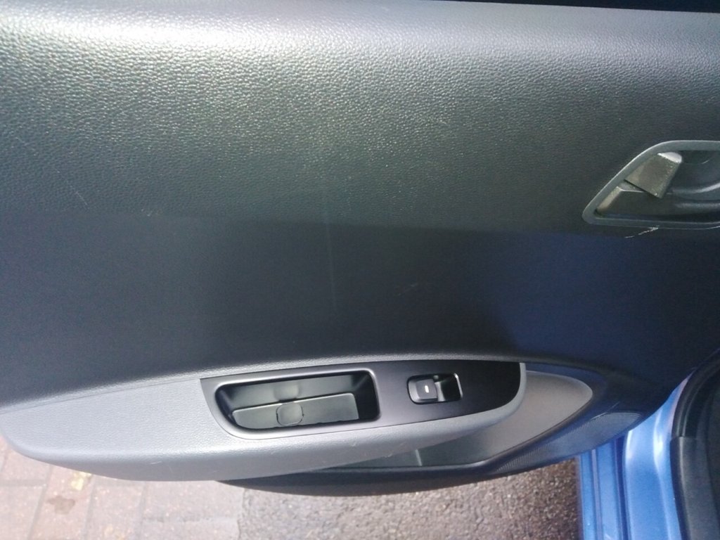 Used Hyundai i10 2018 for sale - 76574739: Photo 24