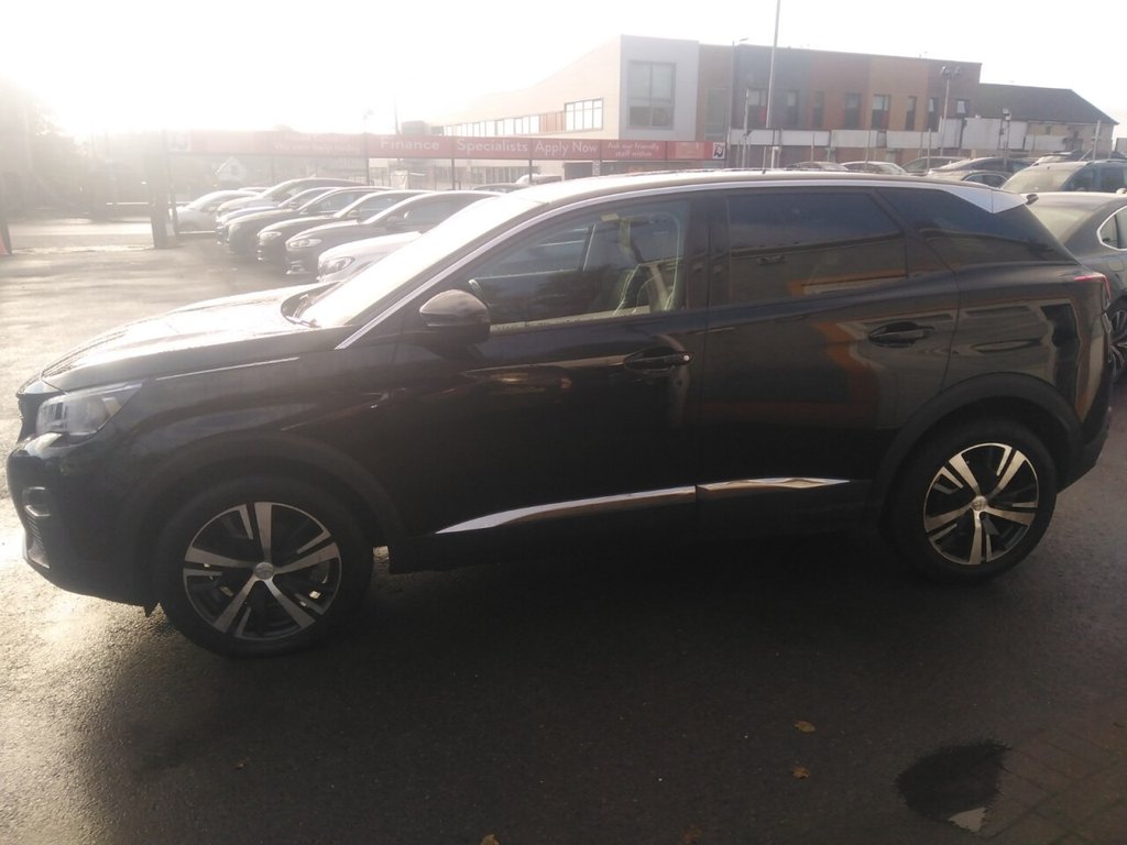 Used Peugeot 3008 2018 for sale - 76647680: Photo 7