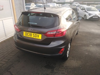 Used Ford Fiesta 2018 for sale - 76740650: Photo