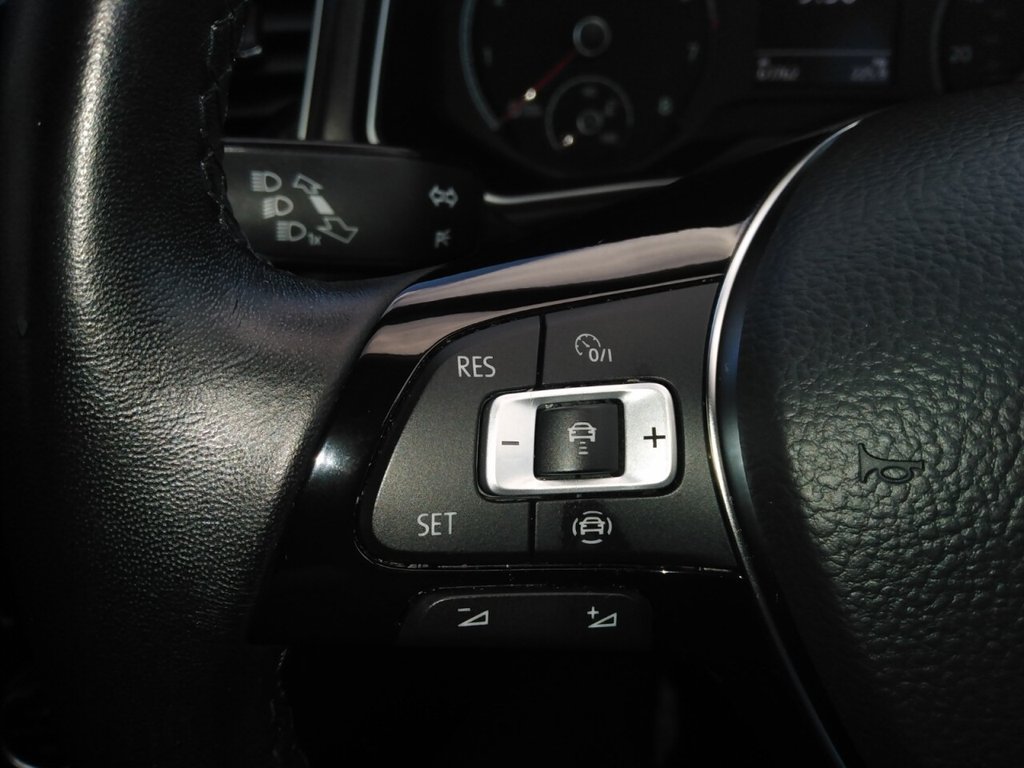 Used Volkswagen T-Roc 2019 for sale - 76574747: Photo 21