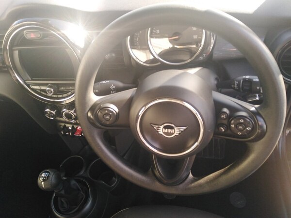 Used MINI Hatch 2018 for sale - 73795880: Photo 15