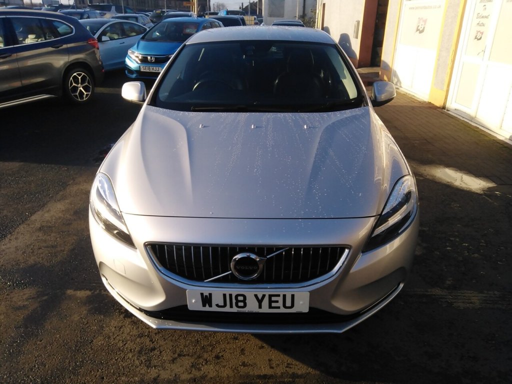 Used Volvo V40 2018 for sale - 76740606: Photo 10