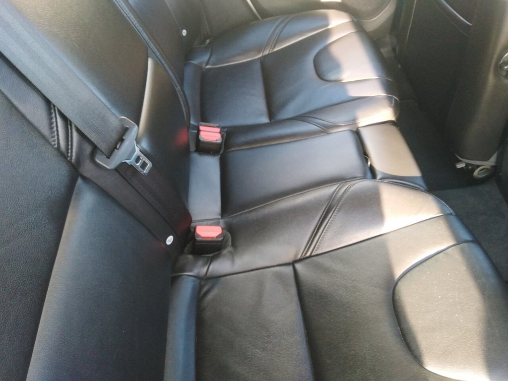 Used Volvo V40 2018 for sale - 76740606: Photo 18