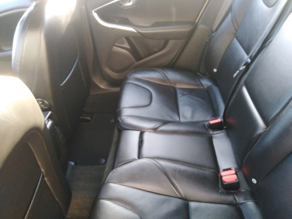 Used Volvo V40 2018 for sale - 76740606: Photo 23