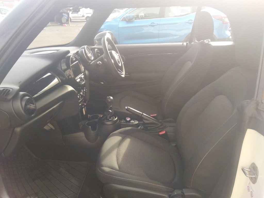 Used MINI Convertible 2018 for sale - 75936780: Photo 15