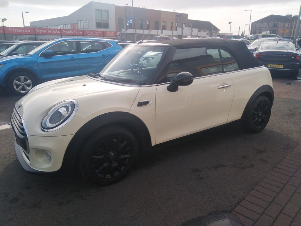 Used MINI Convertible 2018 for sale - 75936780: Photo 7