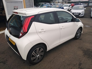 Used Toyota AYGO 2018 for sale - 75937694: Photo