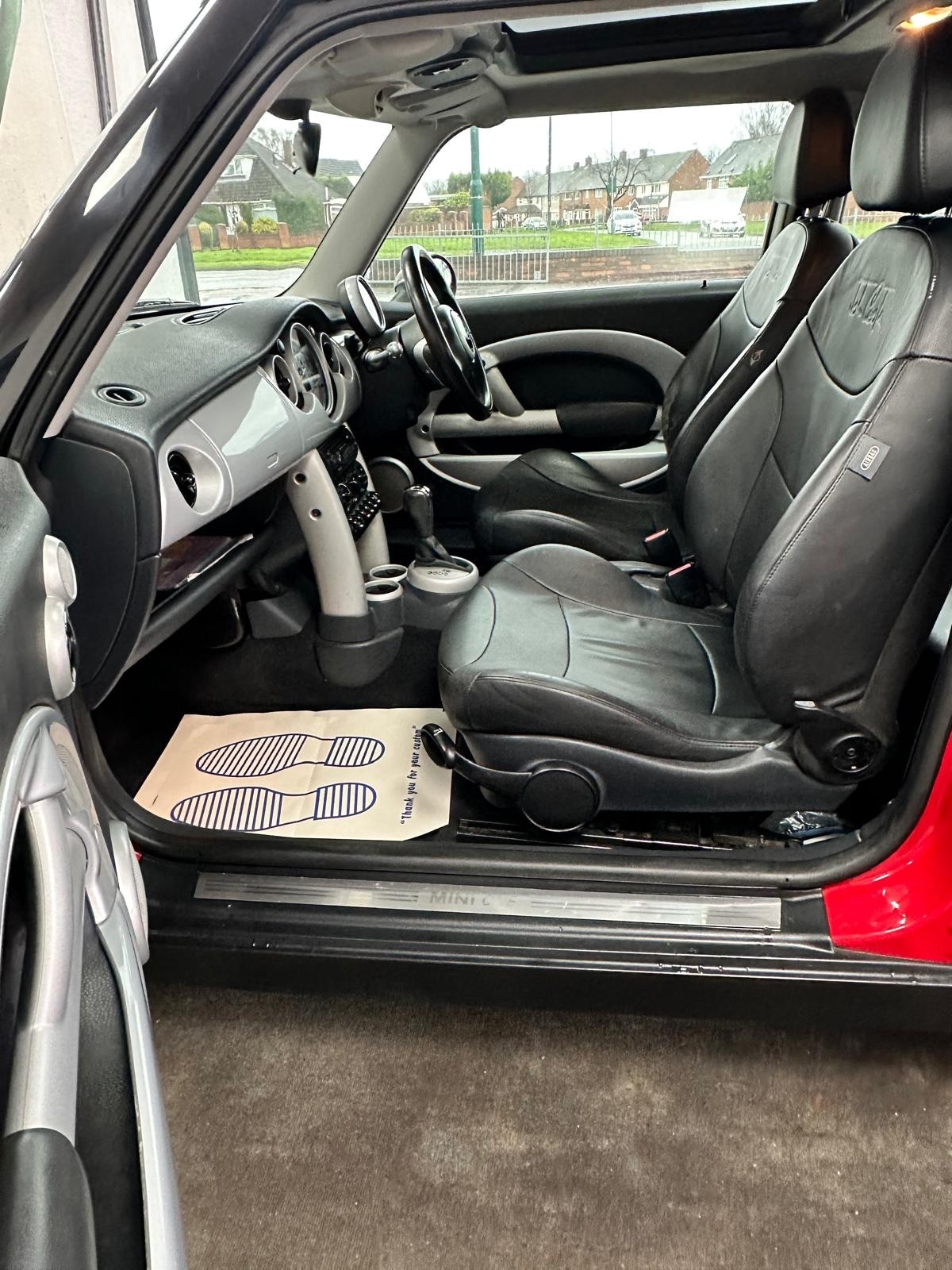 Used MINI Hatch 2002 for sale - 77283701: Photo 11