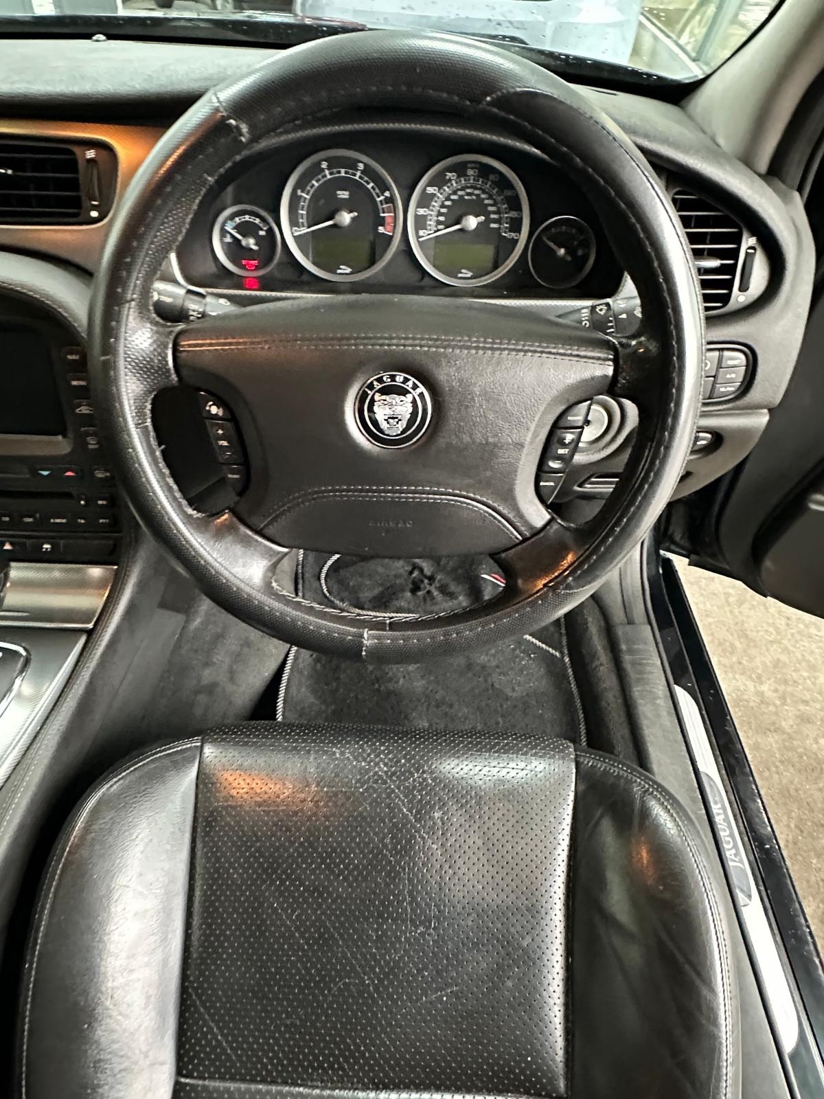 Used Jaguar S-Type 2006 for sale - 77284091: Photo 9