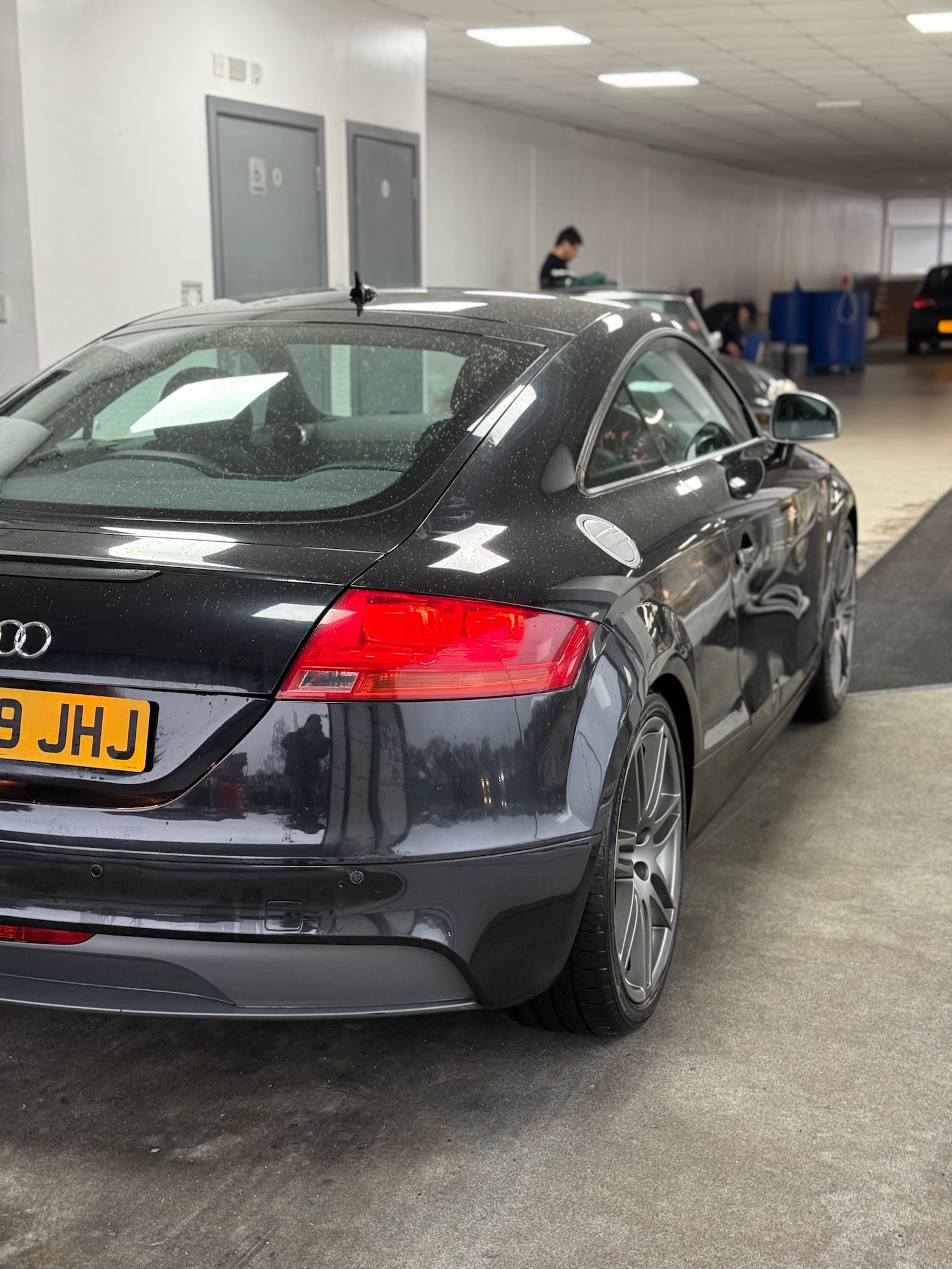 Used Audi TT 2010 for sale - 77210411: Photo 16