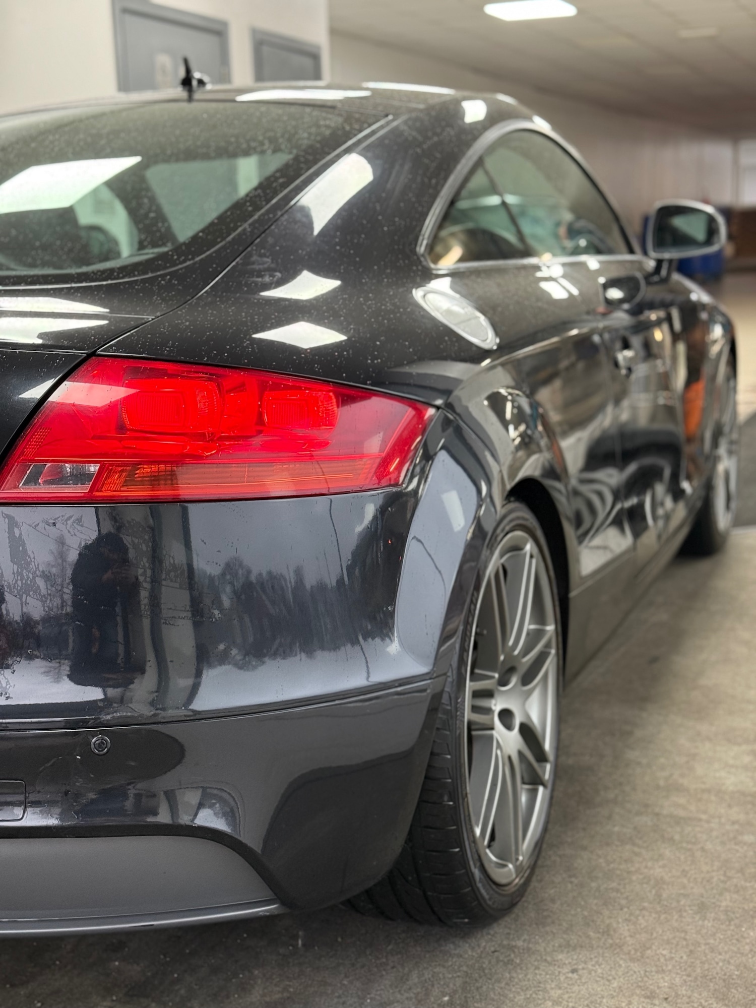 Used Audi TT 2010 for sale - 77210411: Photo 4