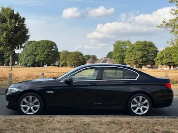 Used BMW 5 Series 2012 for sale - 79302343: Photo