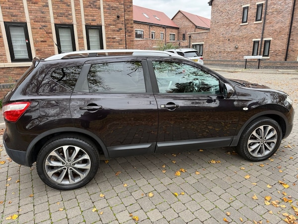 Used Nissan Qashqai 2012 for sale - 76312624: Photo 9
