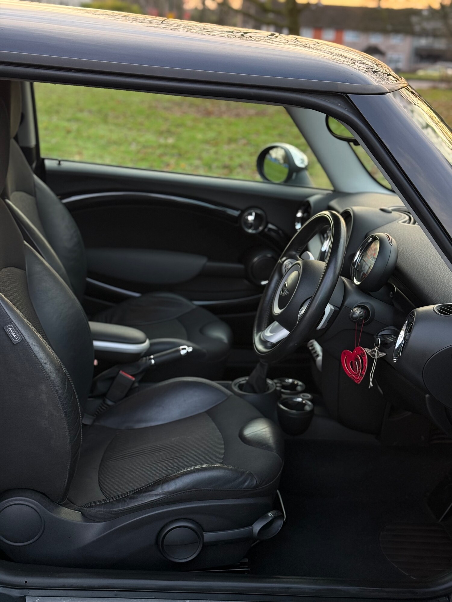 Used MINI Hatch 2007 for sale - 76935458: Photo 12