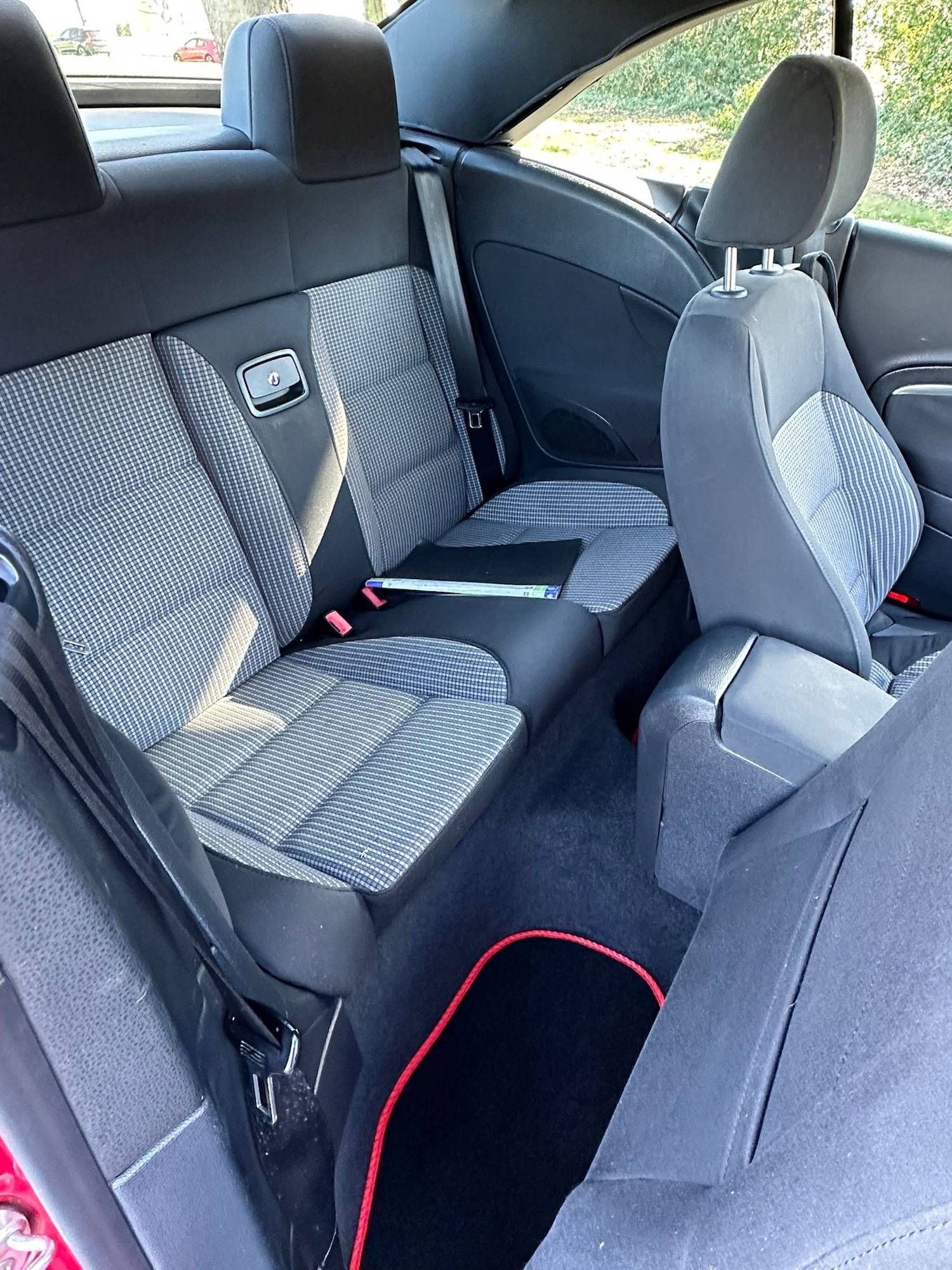 Used Volkswagen EOS 2007 for sale - 77968174: Photo 11