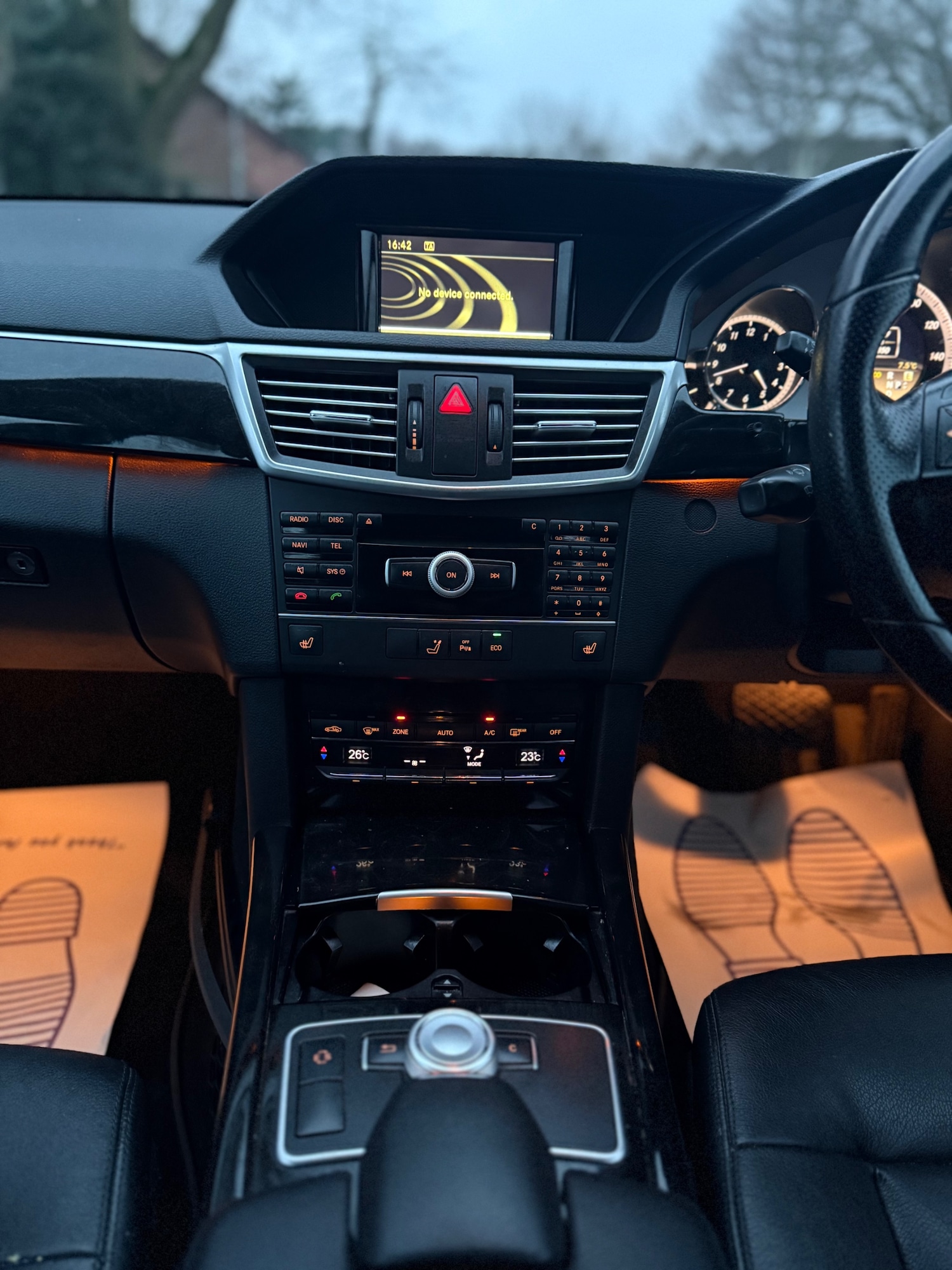 Used Mercedes-Benz E Class 2012 for sale - 77036152: Photo 21