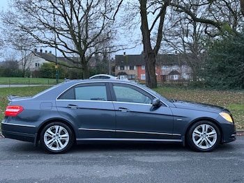 Used Mercedes-Benz E Class 2012 for sale - 77036152: Photo