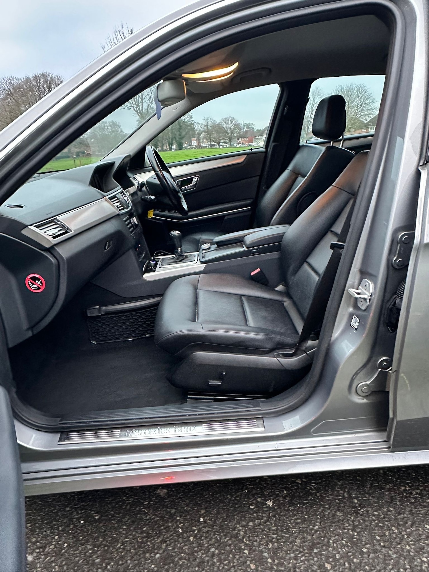 Used Mercedes-Benz E Class 2009 for sale - 77319786: Photo 16