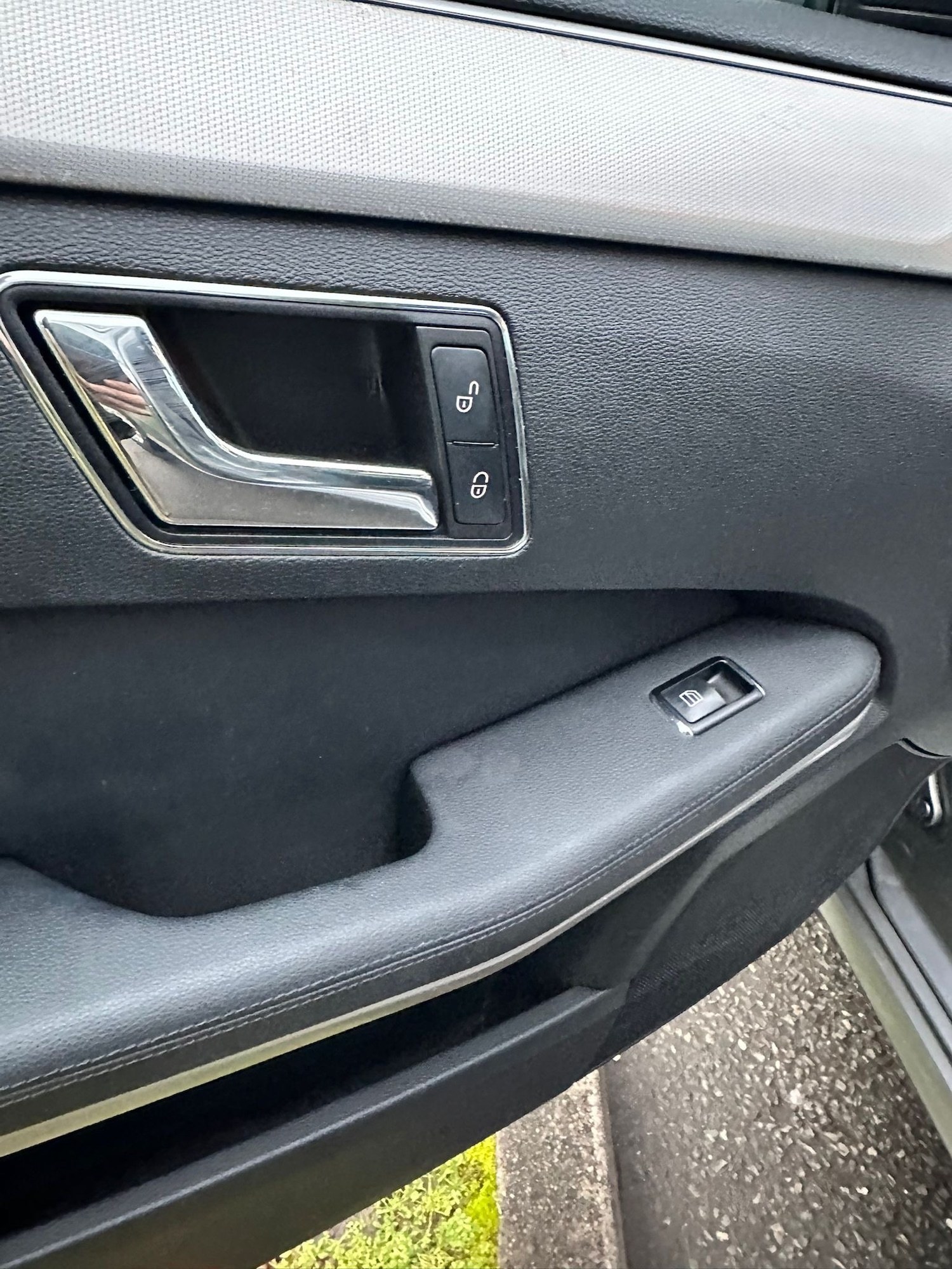 Used Mercedes-Benz E Class 2009 for sale - 77319786: Photo 19