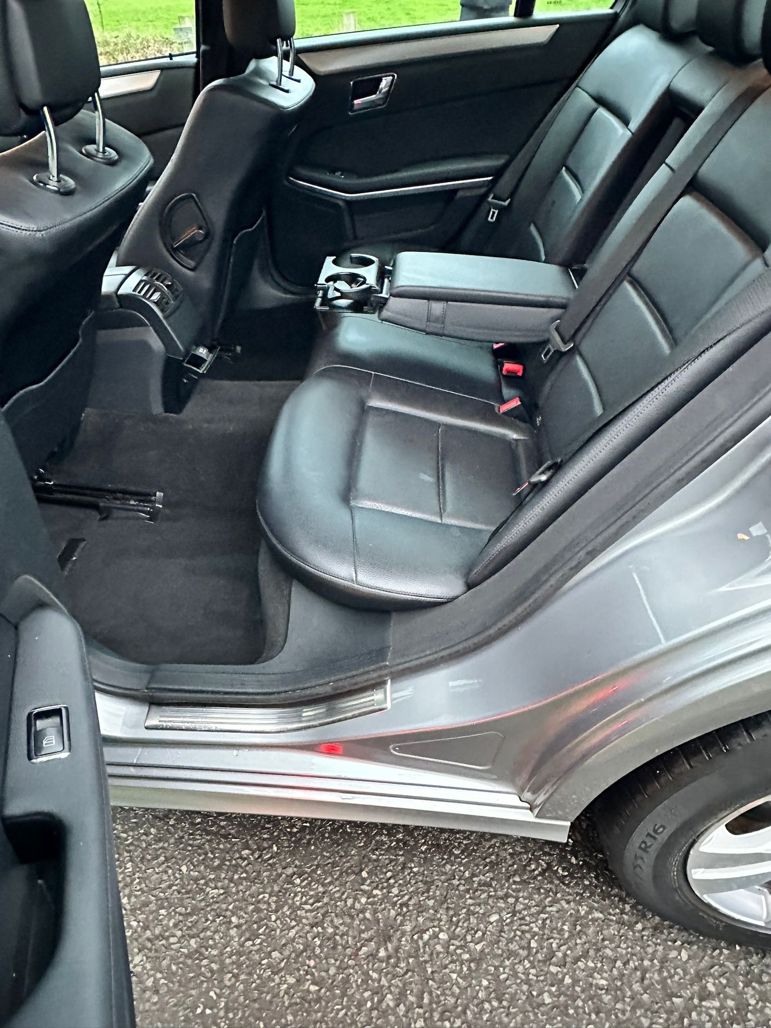 Used Mercedes-Benz E Class 2009 for sale - 77319786: Photo 20