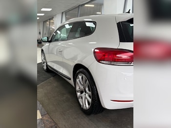 Used Volkswagen Scirocco 2011 for sale - 77694649: Photo