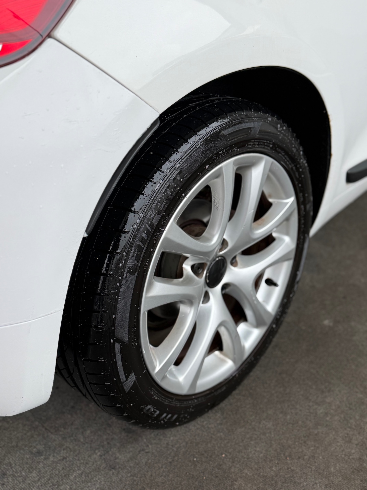 Used Volkswagen Scirocco 2011 for sale - 77694649: Photo 5