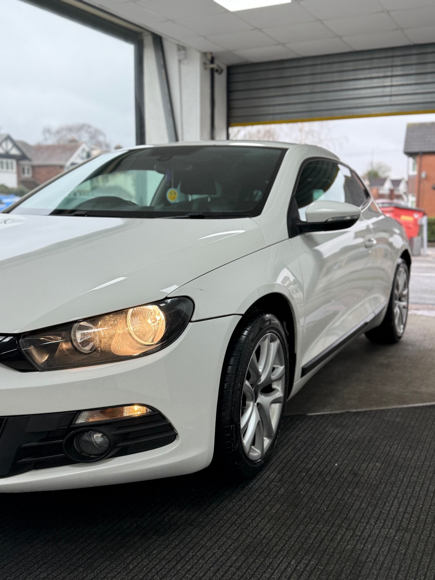 Used Volkswagen Scirocco 2011 for sale - 77694649: Photo 8