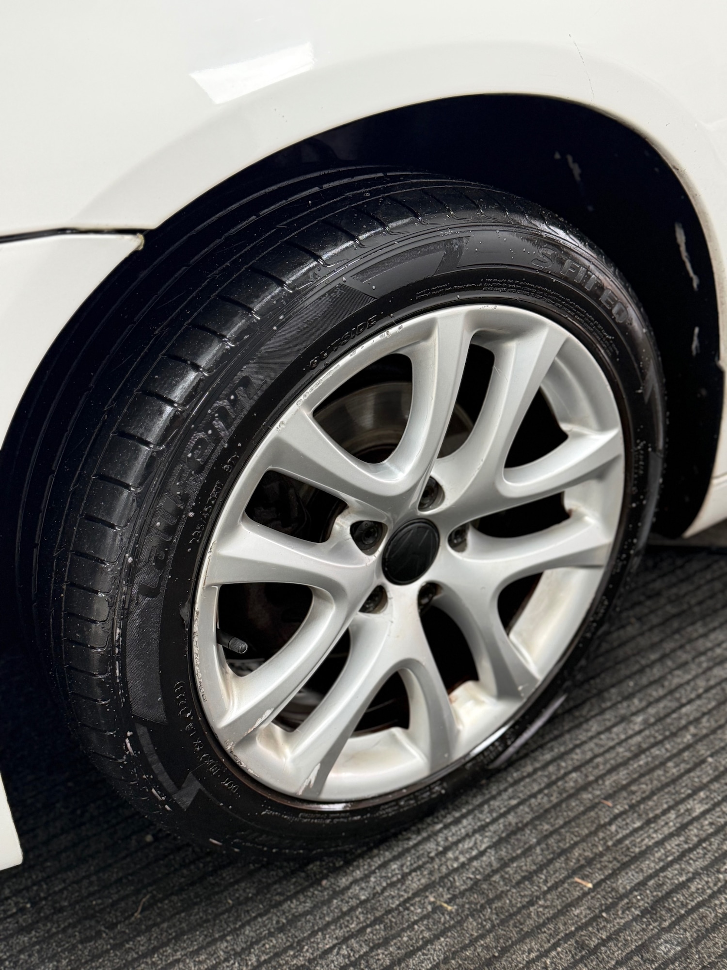 Used Volkswagen Scirocco 2011 for sale - 77694649: Photo 9