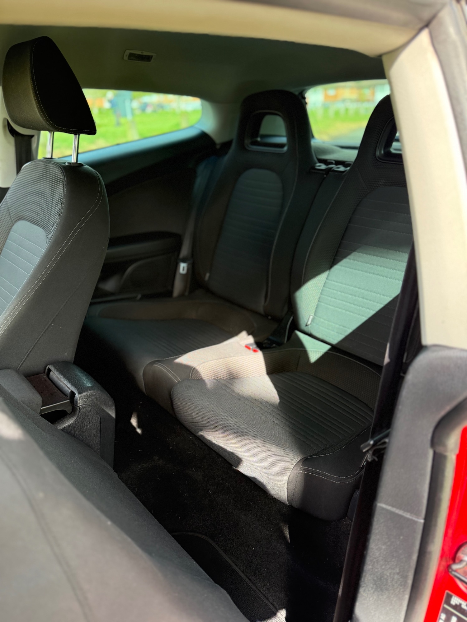 Used Volkswagen Scirocco 2010 for sale - 78071095: Photo 19