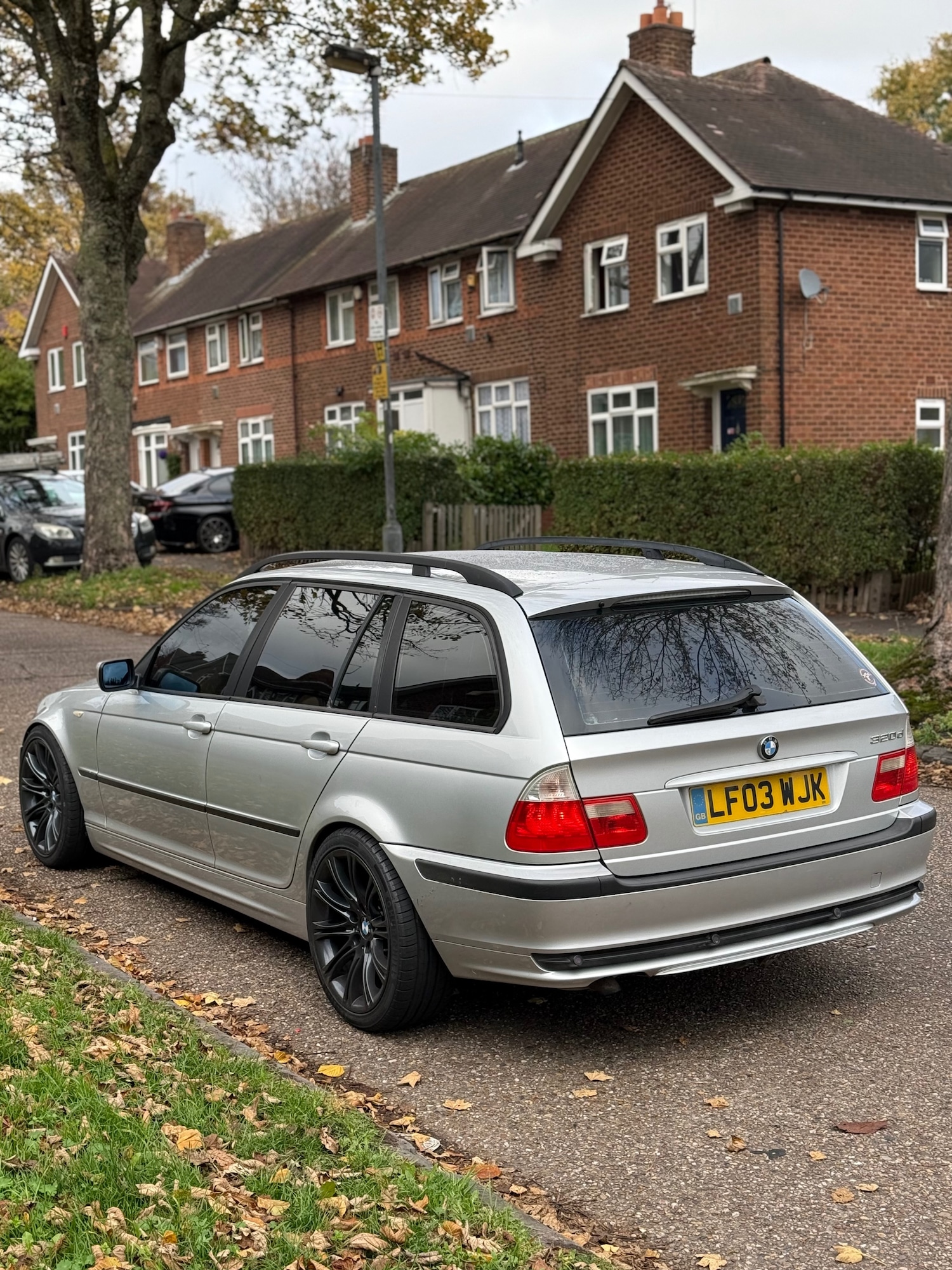 Used BMW 3 Series 2003 for sale - 76490987: Photo 2