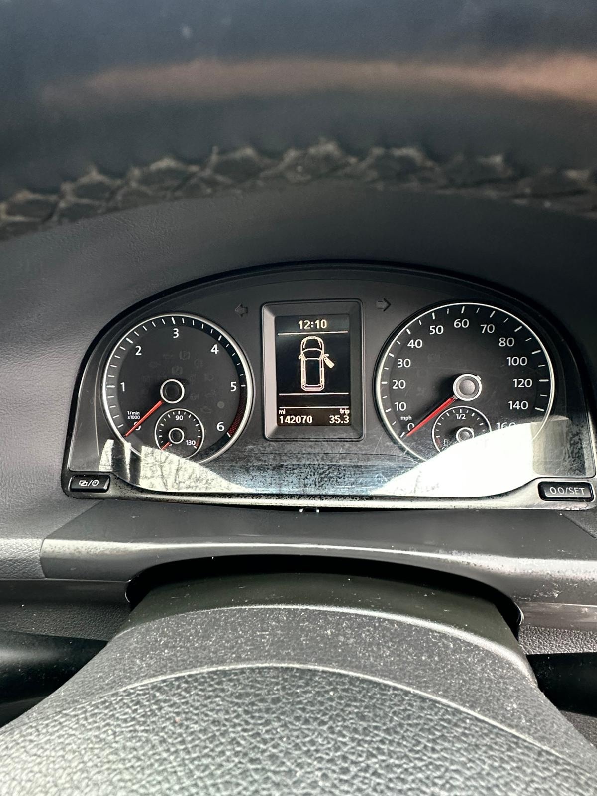 Used Volkswagen Touran 2015 for sale - 77459674: Photo 11