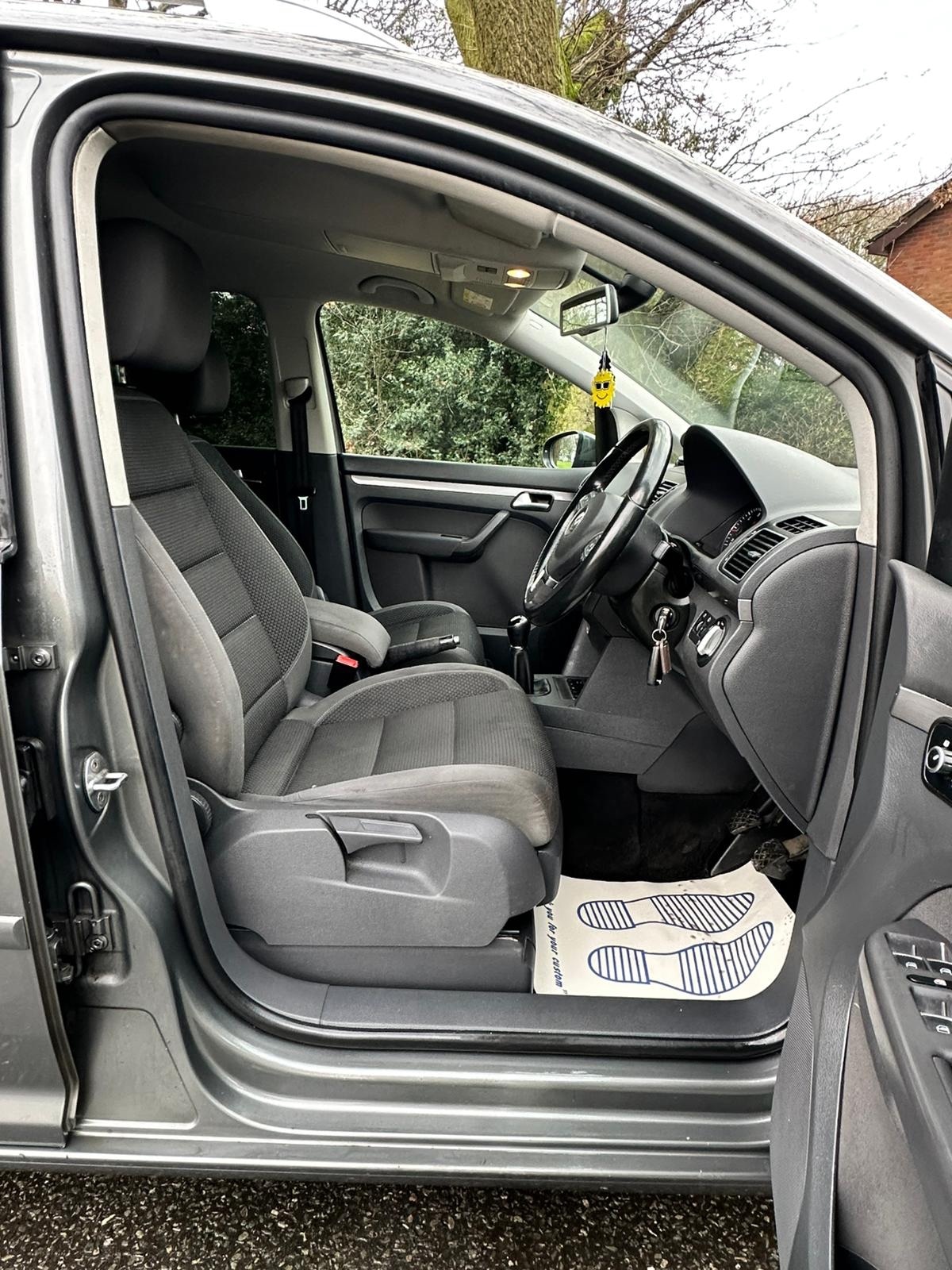 Used Volkswagen Touran 2015 for sale - 77459674: Photo 13