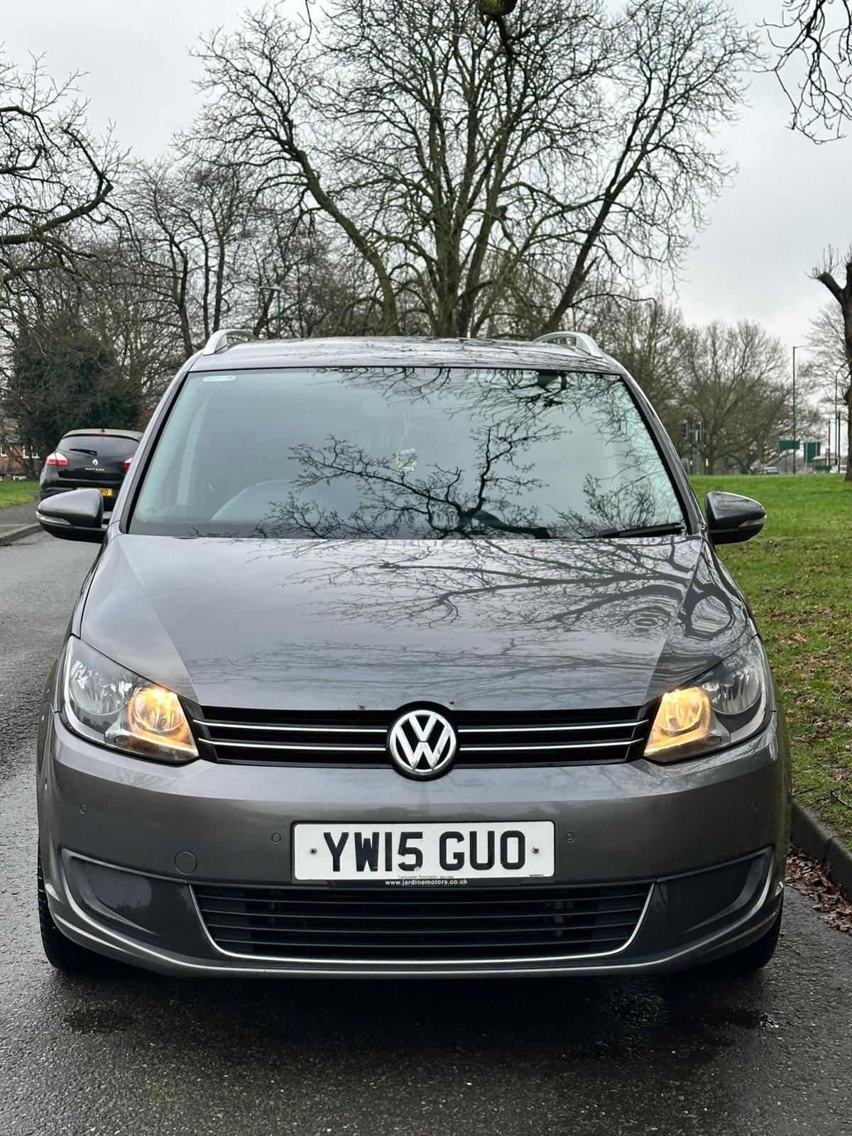 Used Volkswagen Touran 2015 for sale - 77459674: Photo 2