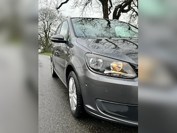 Used Volkswagen Touran 2015 for sale - 77459674: Photo