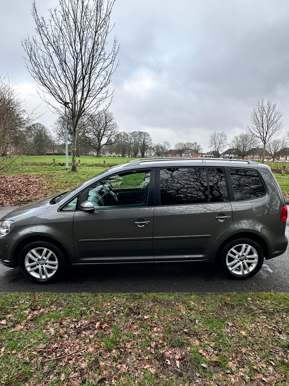 Used Volkswagen Touran 2015 for sale - 77459674: Photo 5