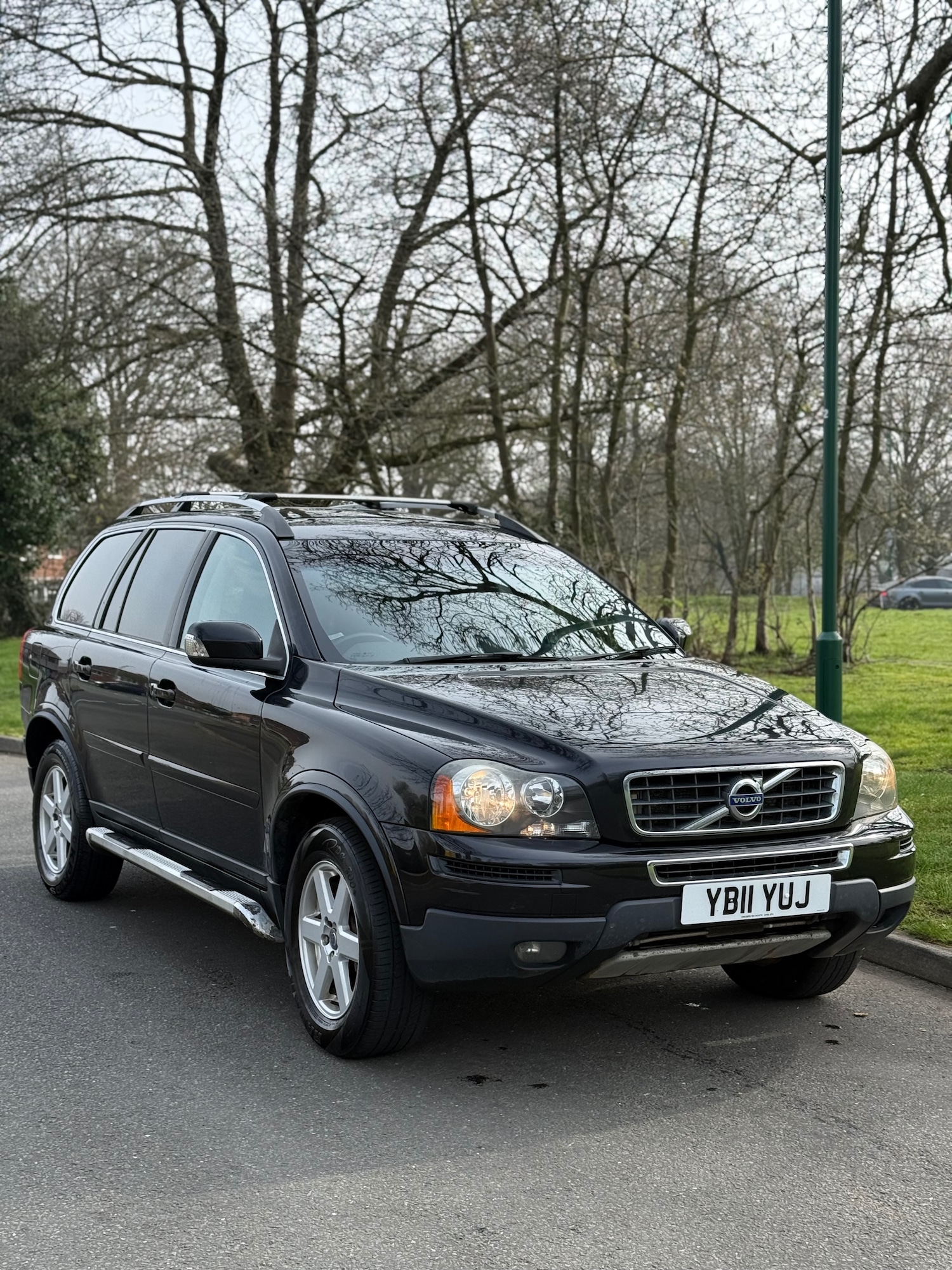 Used Volvo XC90 2011 for sale - 77967975: Photo 2