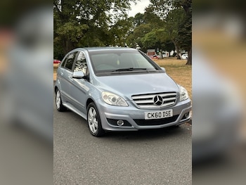 Used Mercedes-Benz B Class 2010 for sale - 79463652: Photo